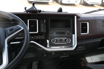 ����˧��ES9 4.18�׵��Ŵ��綯�����Ῠ ����ʱ��140.41kWhͼƬ