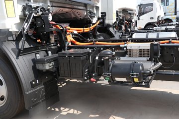 ����˧��ES9 4.18�׵��Ŵ��綯�����Ῠ ����ʱ��140.41kWhͼƬ