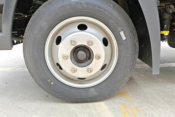 ����HOWOͳ˧ 200���� 4X2 ����8�� 4.08����س�ͼƬ