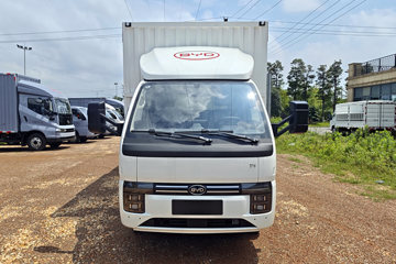 ���ǵ�T4 �Ƽ��� 3.815�׵��Ŵ��綯��ʽ�Ῠ ����82kWhͼƬ