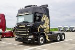 斯堪尼亚 新560R PRO 定制版 12.7L柴油 560马力 6X2R 斯堪尼亚14档 AMT自动档 高顶 牵引车