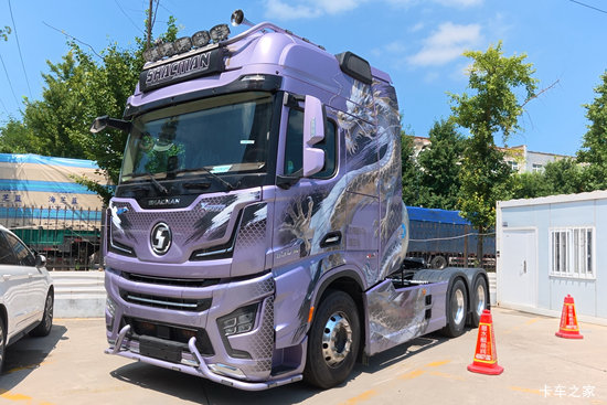 ��������X6000 �����콢 14.6L LNG 630���� 6X4 ��ʿ��12�� AMT�Զ��� ǣ����