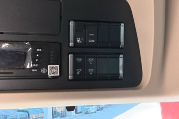��������X6000 �����콢 14.6L LNG 630���� 6X4 ��ʿ��12�� AMT�Զ��� ǣ����ͼƬ
