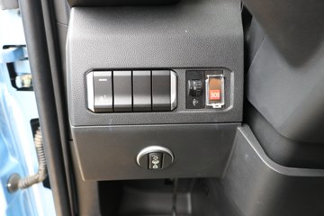��������HOWO TS ����� ���� 540���� 6X4 ǣ����ͼƬ