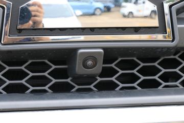 ��������HOWO TS7 14.6L LNG 590���� 6X4 ��ʿ��16�� ǣ����ͼƬ