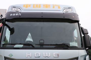 ��������HOWO TS7 14.6L LNG 590���� 6X4 ��ʿ��16�� ǣ����ͼƬ