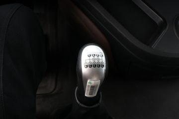 ��������HOWO TS7 14.6L LNG 590���� 6X4 ��ʿ��16�� ǣ����ͼƬ