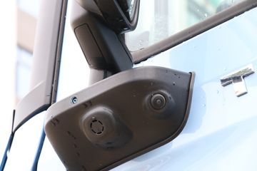 ��������HOWO TS7 12.4L LNG 480���� 6X4 �й�����12�� AMT�Զ��� ǣ����ͼƬ