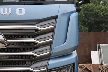 ��������HOWO TS7 12.4L LNG 480���� 6X4 �й�����12�� AMT�Զ��� ǣ����ͼƬ