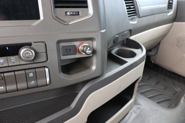 ��������HOWO TS7 12.4L LNG 480���� 6X4 �й�����12�� AMT�Զ��� ǣ����ͼƬ