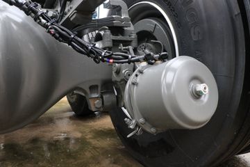 ��������HOWO TS7 12.4L LNG 480���� 6X4 �й�����12�� AMT�Զ��� ǣ����ͼƬ