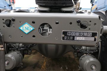 ��������HOWO TS7 12.4L LNG 480���� 6X4 �й�����12�� AMT�Զ��� ǣ����ͼƬ