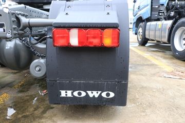 ��������HOWO TS7 12.4L LNG 480���� 6X4 �й�����12�� AMT�Զ��� ǣ����ͼƬ