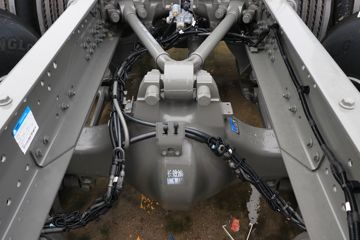 ��������HOWO TS7 12.4L LNG 480���� 6X4 �й�����12�� AMT�Զ��� ǣ����ͼƬ