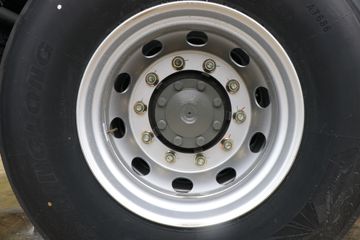 ��������HOWO TS7 12.4L LNG 480���� 6X4 �й�����12�� AMT�Զ��� ǣ����ͼƬ
