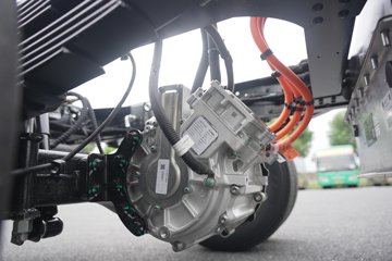 ����˧��ES9 4.18�׵��Ŵ��綯��ʽ�Ῠ ����ʱ��171.87kWhͼƬ