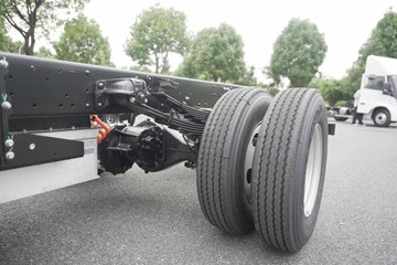 ����˧��ES9 4.18�׵��Ŵ��綯��ʽ�Ῠ ����ʱ��171.87kWhͼƬ