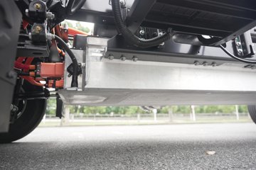 ����˧��ES9 4.18�׵��Ŵ��綯��ʽ�Ῠ ����ʱ��171.87kWhͼƬ