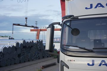 ��������ԴEZ6 ��ɲ 4.15�׵��Ŵ��綯��ʽ�Ῠ ����ʱ��120.27kWhͼƬ