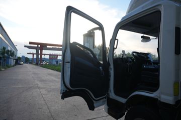��������ԴEZ6 ��ɲ 4.15�׵��Ŵ��綯��ʽ�Ῠ ����ʱ��120.27kWhͼƬ