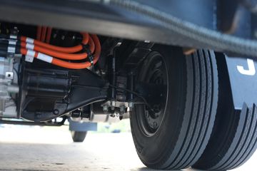 ��������ԴEZ6 ��ɲ 4.15�׵��Ŵ��綯��ʽ�Ῠ ����ʱ��120.27kWhͼƬ