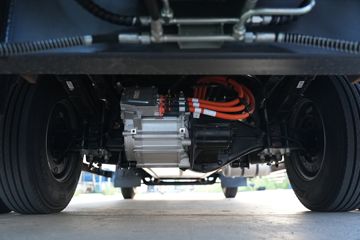 ��������ԴEZ6 ��ɲ 4.15�׵��Ŵ��綯��ʽ�Ῠ ����ʱ��120.27kWhͼƬ