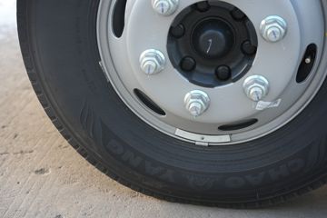 ��������ԴEZ6 ��ɲ 4.15�׵��Ŵ��綯��ʽ�Ῠ ����ʱ��120.27kWhͼƬ
