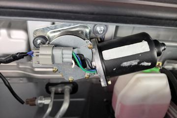 ������Խ ����K5 ������ 2L CNG 120���� 5�� 2.7��˫������΢��ͼƬ