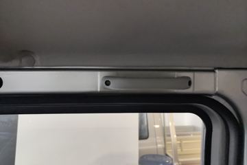 ������Խ ����K5 ������ 2L CNG 120���� 5�� 2.7��˫������΢��ͼƬ