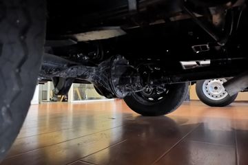 ������Խ ����K5 ������ 2L CNG 120���� 5�� 2.7��˫������΢��ͼƬ