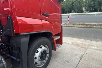 ŷ������3 7L���� 350���� 4X2 �߶� 6.8���Ű������ػ���ͼƬ