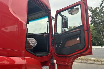 ŷ������3 7L���� 350���� 4X2 �߶� 6.8���Ű������ػ���ͼƬ