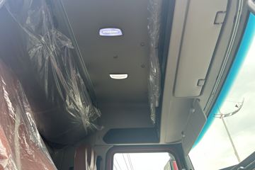 ŷ������3 7L���� 350���� 4X2 �߶� 6.8���Ű������ػ���ͼƬ