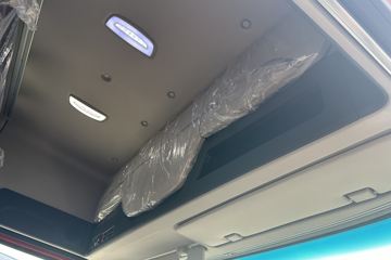 ŷ������3 7L���� 350���� 4X2 �߶� 6.8���Ű������ػ���ͼƬ