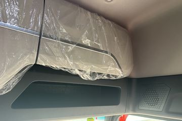 ŷ������3 7L���� 350���� 4X2 �߶� 6.8���Ű������ػ���ͼƬ