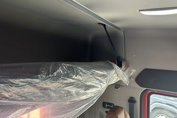 ŷ������3 7L���� 350���� 4X2 �߶� 6.8���Ű������ػ���ͼƬ