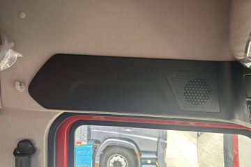 ŷ������3 7L���� 350���� 4X2 �߶� 6.8���Ű������ػ���ͼƬ