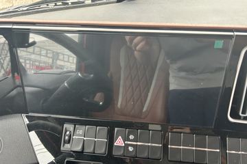 ŷ������3 7L���� 350���� 4X2 �߶� 6.8���Ű������ػ���ͼƬ