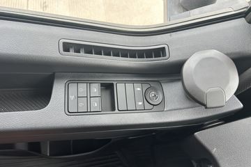 ŷ������3 7L���� 350���� 4X2 �߶� 6.8���Ű������ػ���ͼƬ
