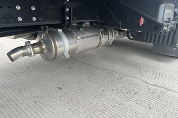 ŷ������3 7L���� 350���� 4X2 �߶� 6.8���Ű������ػ���ͼƬ