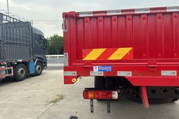 ŷ������3 7L���� 350���� 4X2 �߶� 6.8���Ű������ػ���ͼƬ
