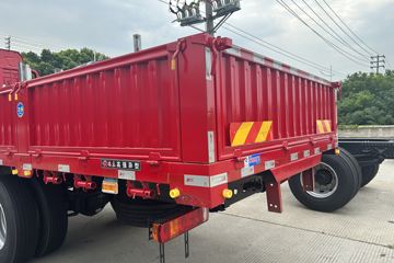 ŷ������3 7L���� 350���� 4X2 �߶� 6.8���Ű������ػ���ͼƬ