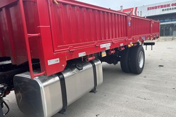 ŷ������3 7L���� 350���� 4X2 �߶� 6.8���Ű������ػ���ͼƬ