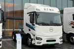 北京重卡追梦 6X4 纯电动牵引车 宁德时代615kWh