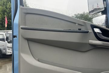 ����HOWOͳ˧T500 4.15�׵��Ŵ��綯��դʽ�Ῠ ����ʱ��217.93kWhͼƬ