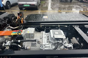 ����HOWOͳ˧T500 4.15�׵��Ŵ��綯��դʽ�Ῠ ����ʱ��217.93kWhͼƬ