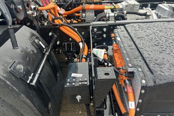 ����HOWOͳ˧T500 4.15�׵��Ŵ��綯��դʽ�Ῠ ����ʱ��217.93kWhͼƬ