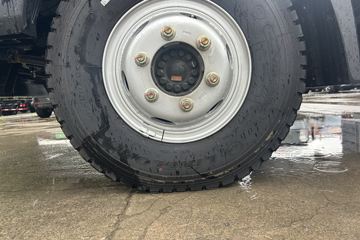 ����HOWOͳ˧T500 4.15�׵��Ŵ��綯��դʽ�Ῠ ����ʱ��217.93kWhͼƬ