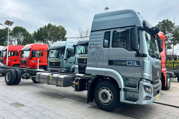 �����ǵ¿�SITRAK C5L 7.4L���� 330���� 4X2 �й�����10�� AMT�Զ��� 9.52����������ʽ�ػ���ͼƬ