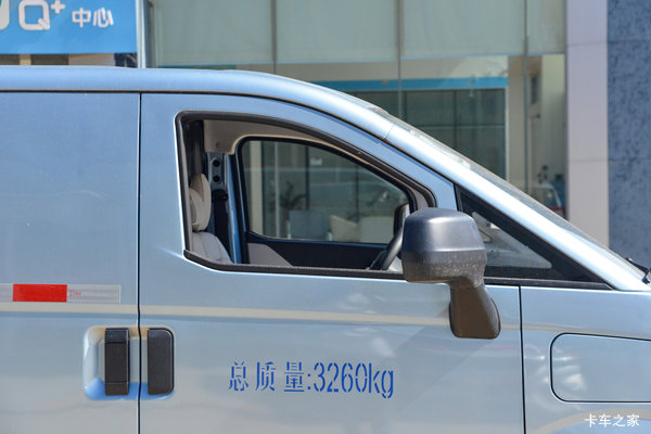 优惠0.05万 郑州市跨越星光电动封闭厢货火热促销中 优惠0.05万 郑州市跨越星光电动封闭厢货火热促销中